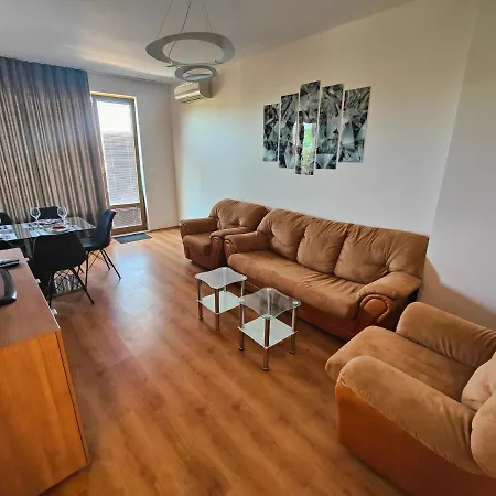Mia Appartment Boulevard *